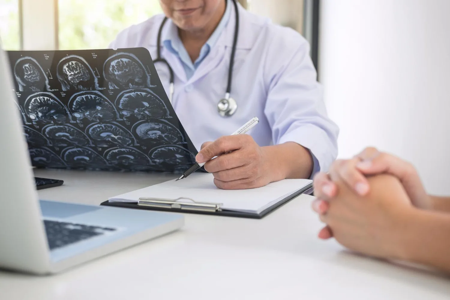 Segunda opinión especializada en Zapopan, Jalisco.: La clave para un diagnóstico preciso en Neurocirugía